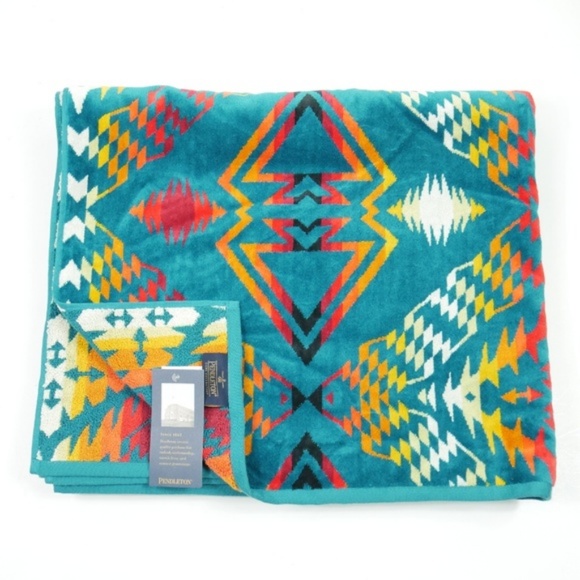 Set of 4 Pendleton Oversized Beach Spa Bath Towels - Picture 7 of 9